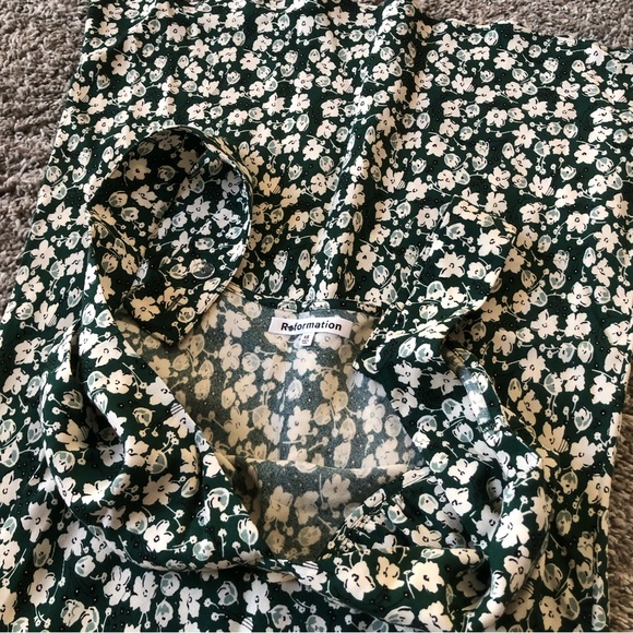 ✨ EUC Reformation Calvine Dress - Cilantro - Picture 6 of 8